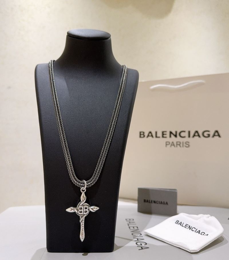 Ba1en*iaga necklaces